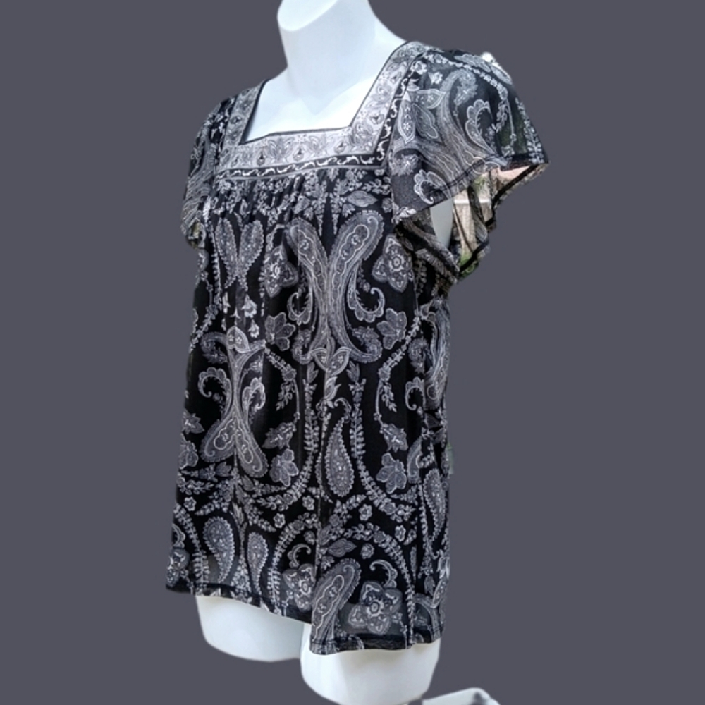 Apt. 9 Petite Top Flutter Sleeve Size SP